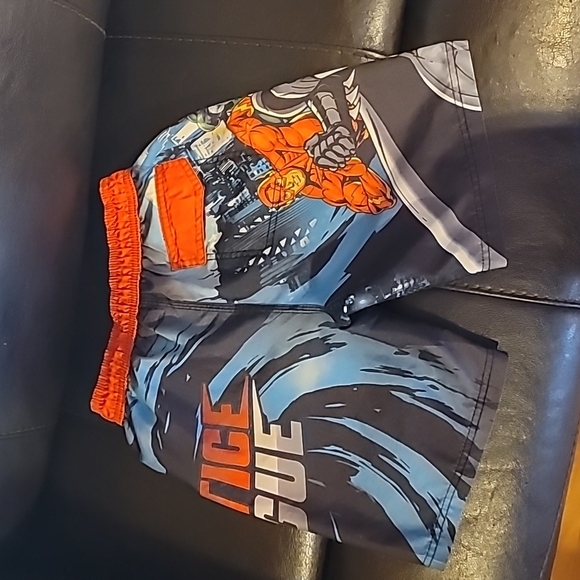 LOT of boys swim trunks. Quicksilver & Justice League. - Picture 8 of 10